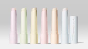NOUVELLES TEINTES SCINTILLANTES GLOSS EN STICK SQUIRT PLUMPING