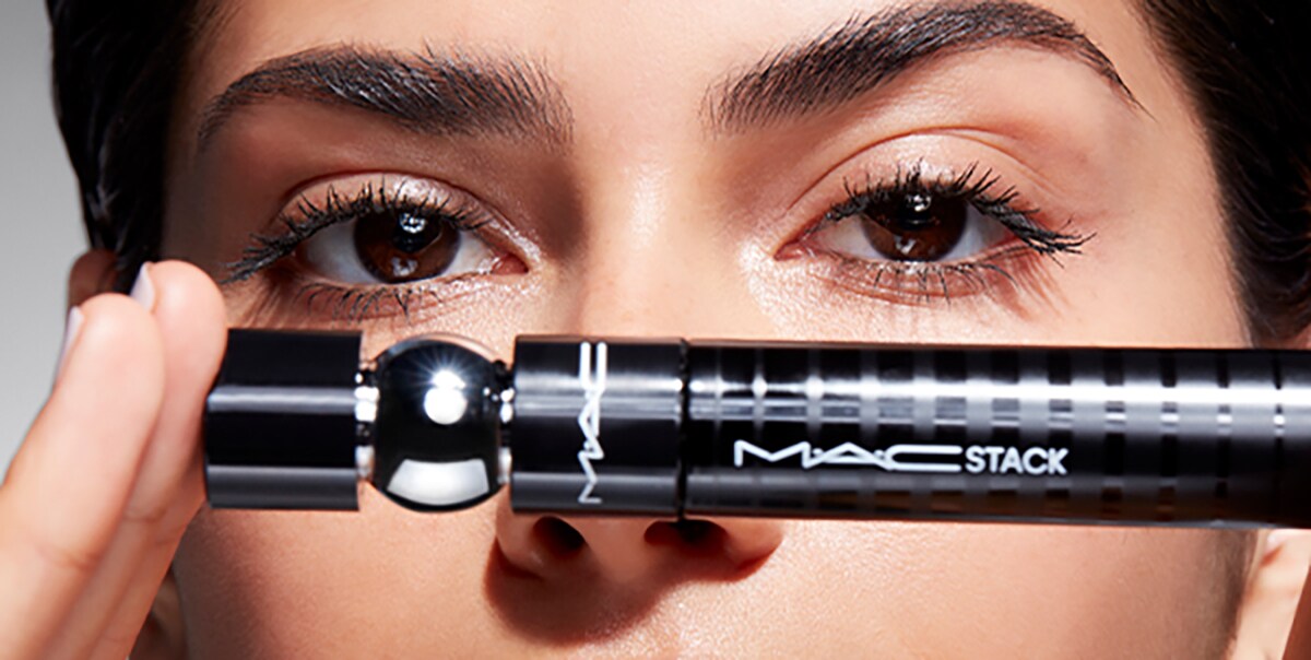 M∙A∙CSTACK – LE MASCARA INCONTOURNABLE