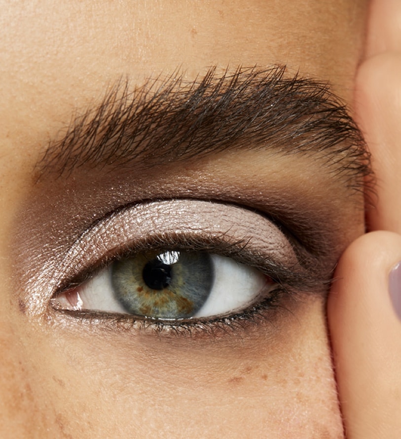 YEUX