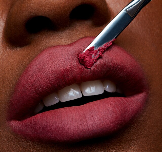 Rouge à lèvres Powder Kiss MAC Cosmetics