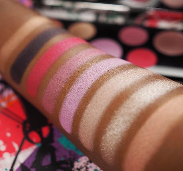 Palette Pour les Yeux / Fashion Fanatic Palette Pour les Yeux / Fashion Fanatic